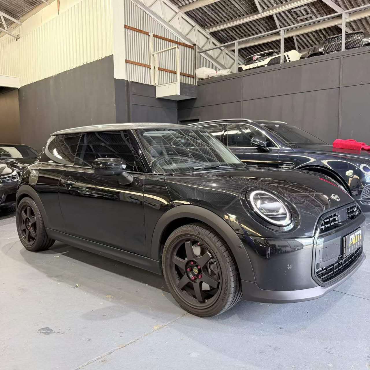 WechatIMG256 Mini Cooper - Image 1
