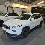 Jeep Cherokee 4x4 - Image 2