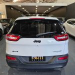 Jeep Cherokee 4x4 - Image 6