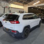 Jeep Cherokee 4x4 - Image 8